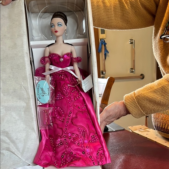 “An American Countess” Gene Marshall doll